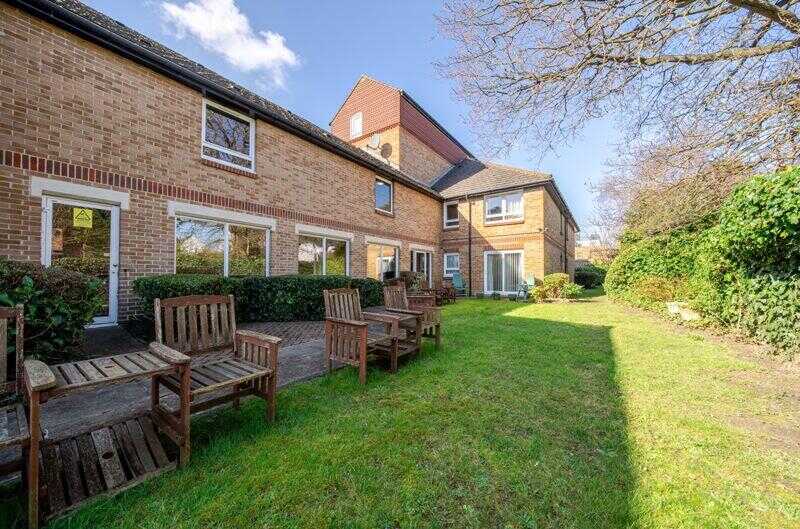 Property photo 1