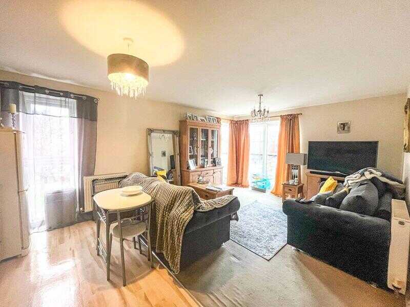 Property photo 4
