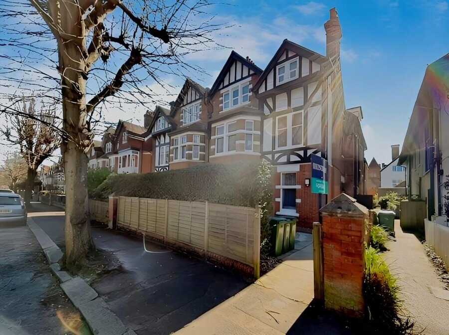 Property photo 1