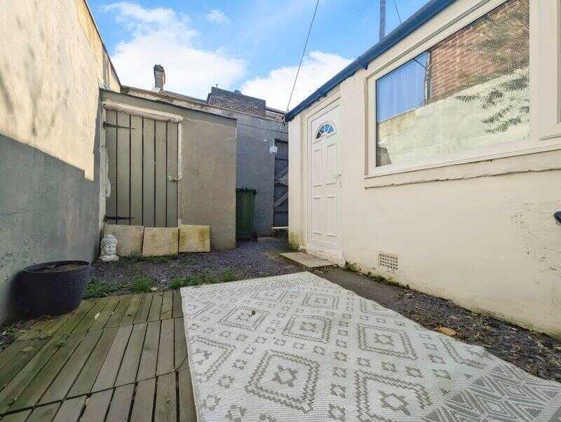 Property photo 6