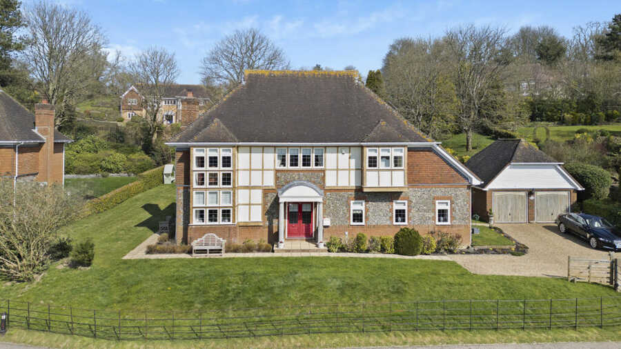 Property photo 1