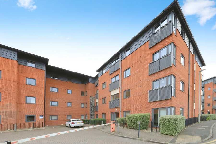 Property photo 1