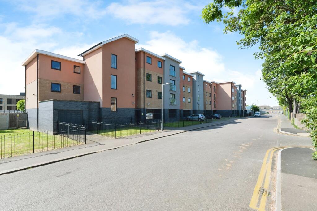 Property photo 4