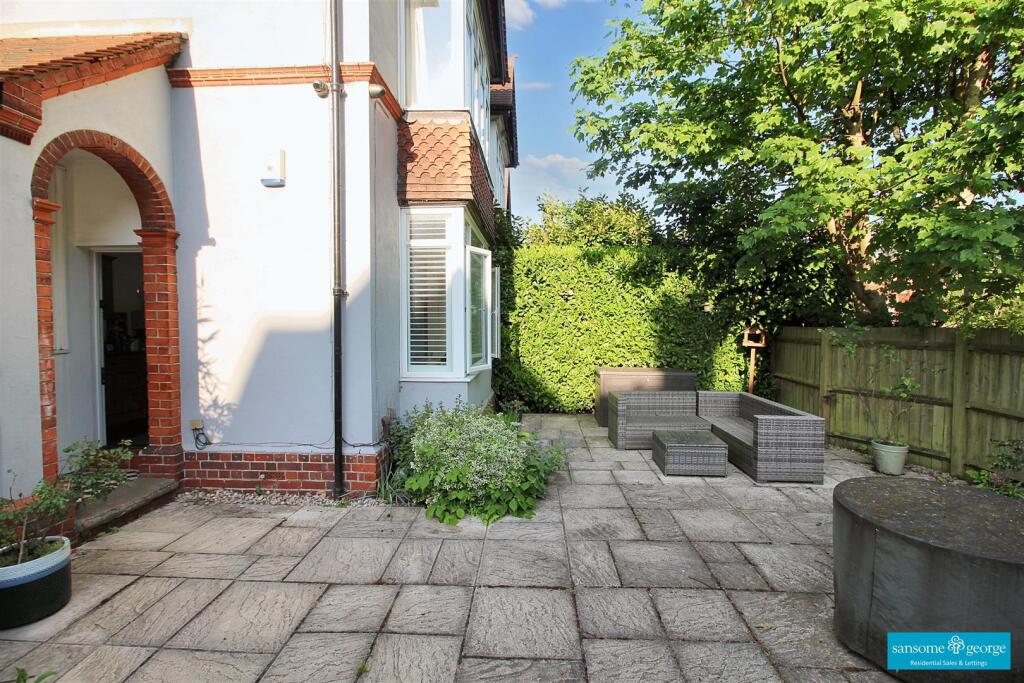 Property photo 4